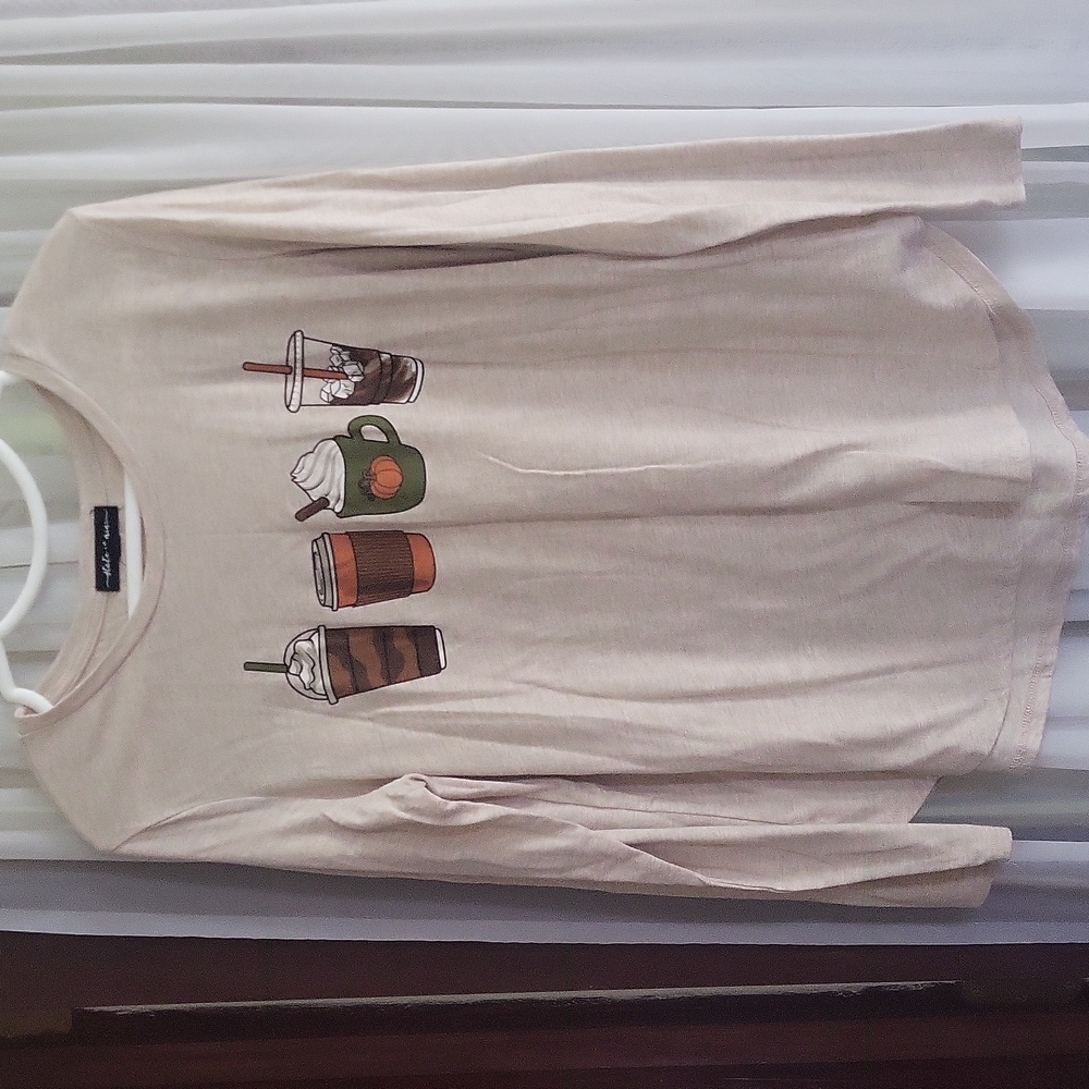 Women's Large beige long sleeve tee fall autumn coffee